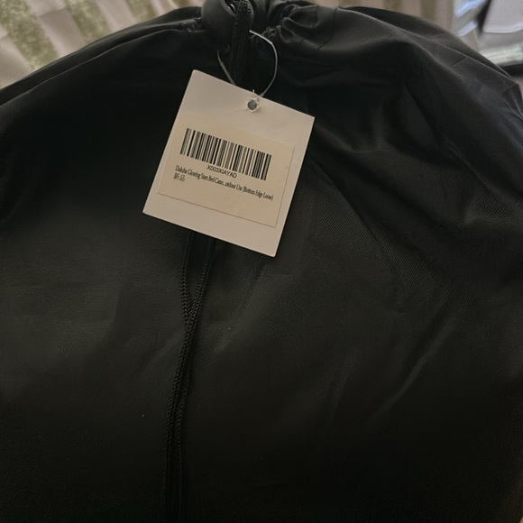 Daksha Glowing Stars Bed Canopy, (Bottom Edge Loose) New - Picture 10 of 10